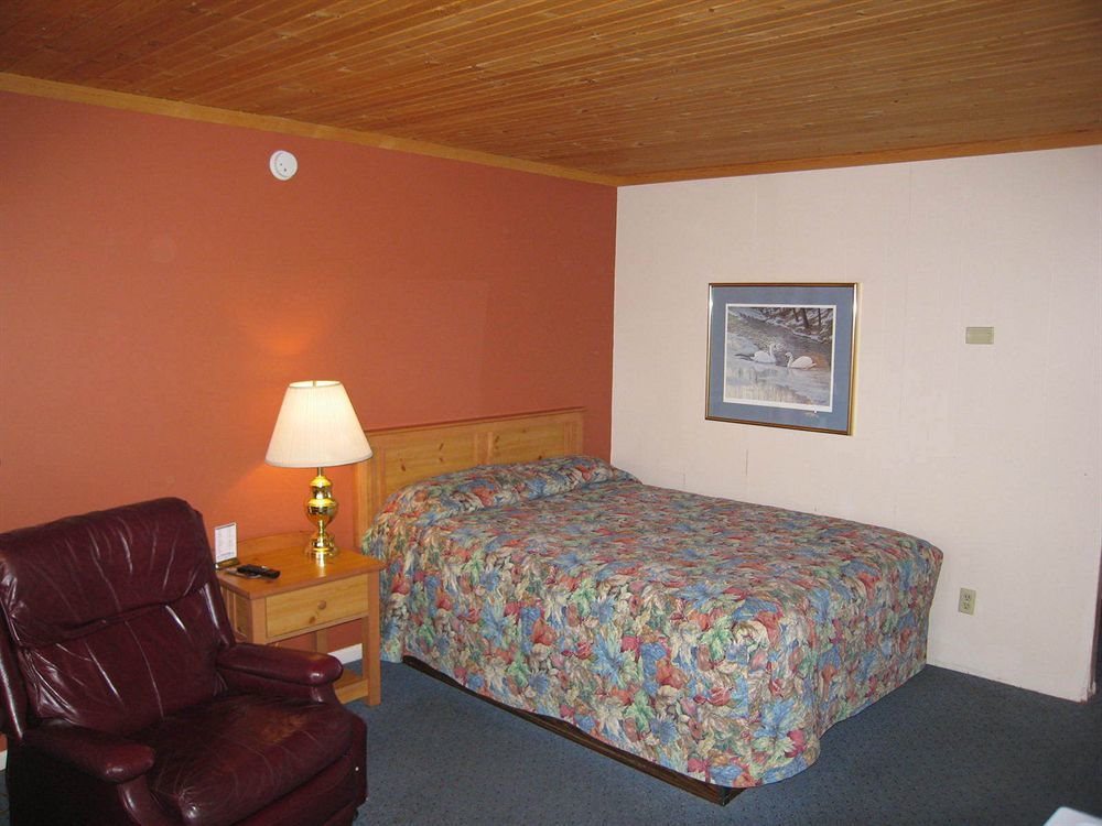 Travelers Lodge Marshall Exterior photo